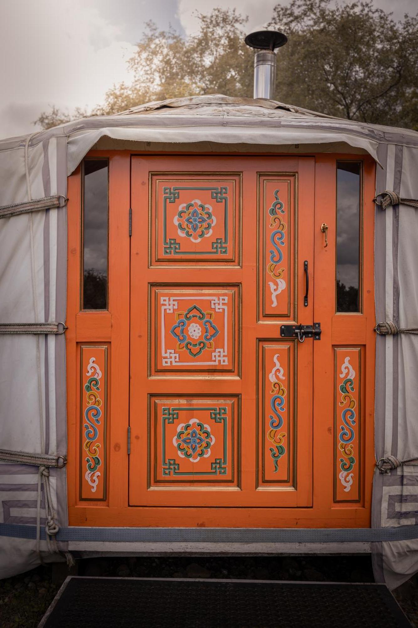 Hotel Gilfach Gower Farm Luxury Yurt With Hot Tub Ammanford Exteriér fotografie