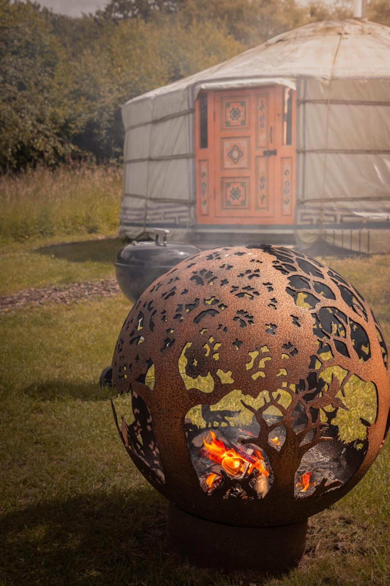 Hotel Gilfach Gower Farm Luxury Yurt With Hot Tub Ammanford Exteriér fotografie